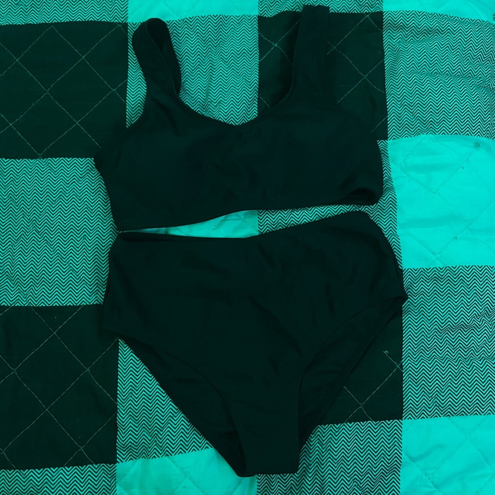 SHEIN Kids Swim black Bikini Size 150 unused